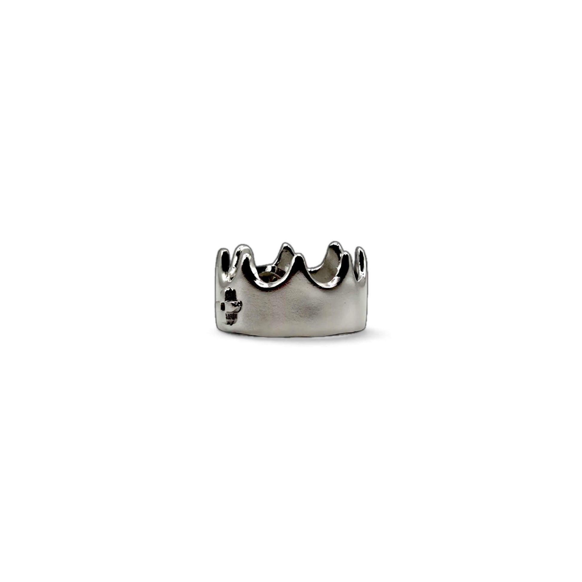 Crown Necklace Onto View