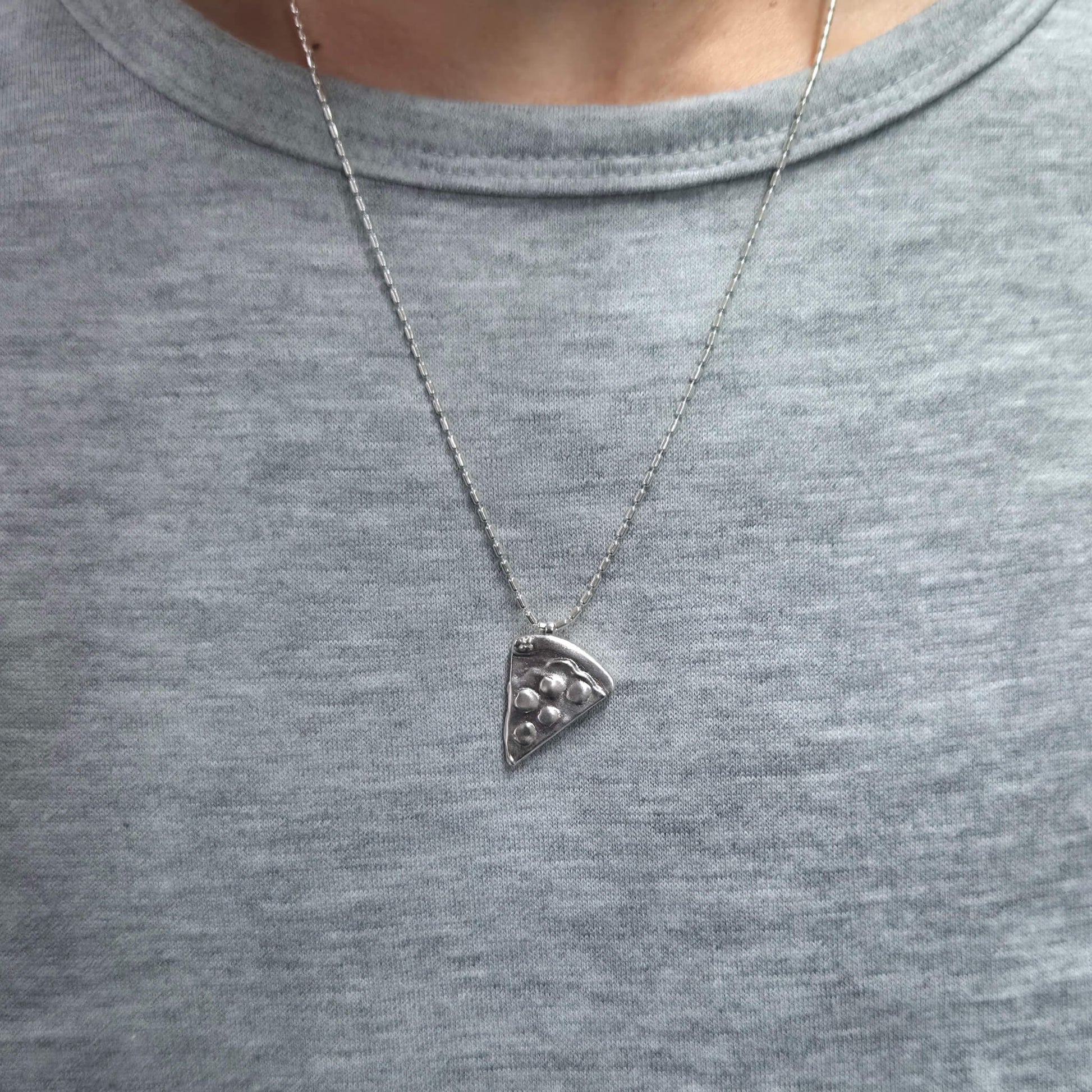 Pizza Necklace On it